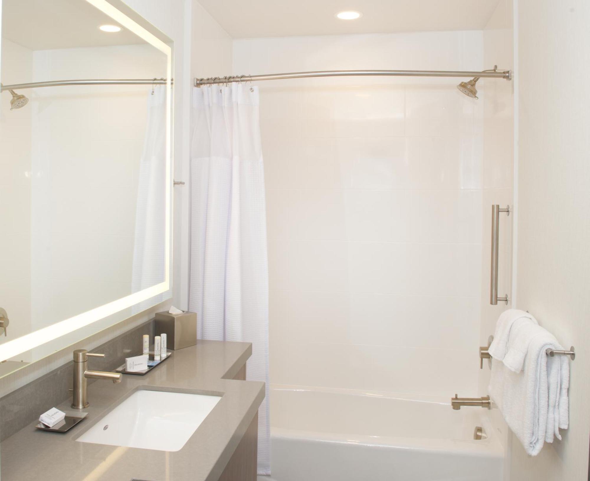 Springhill Suites By Marriott Bend Eksteriør billede