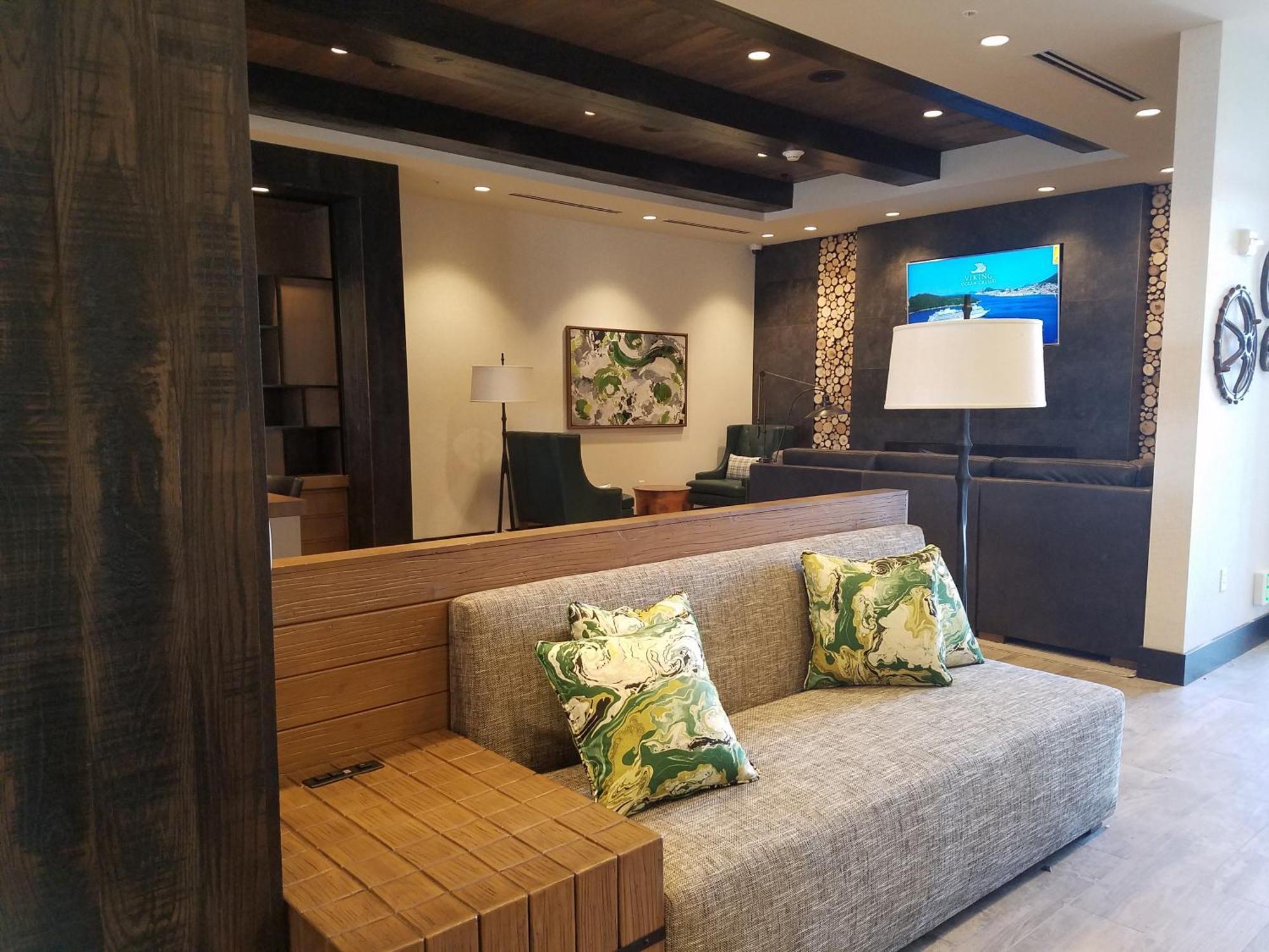 Springhill Suites By Marriott Bend Eksteriør billede