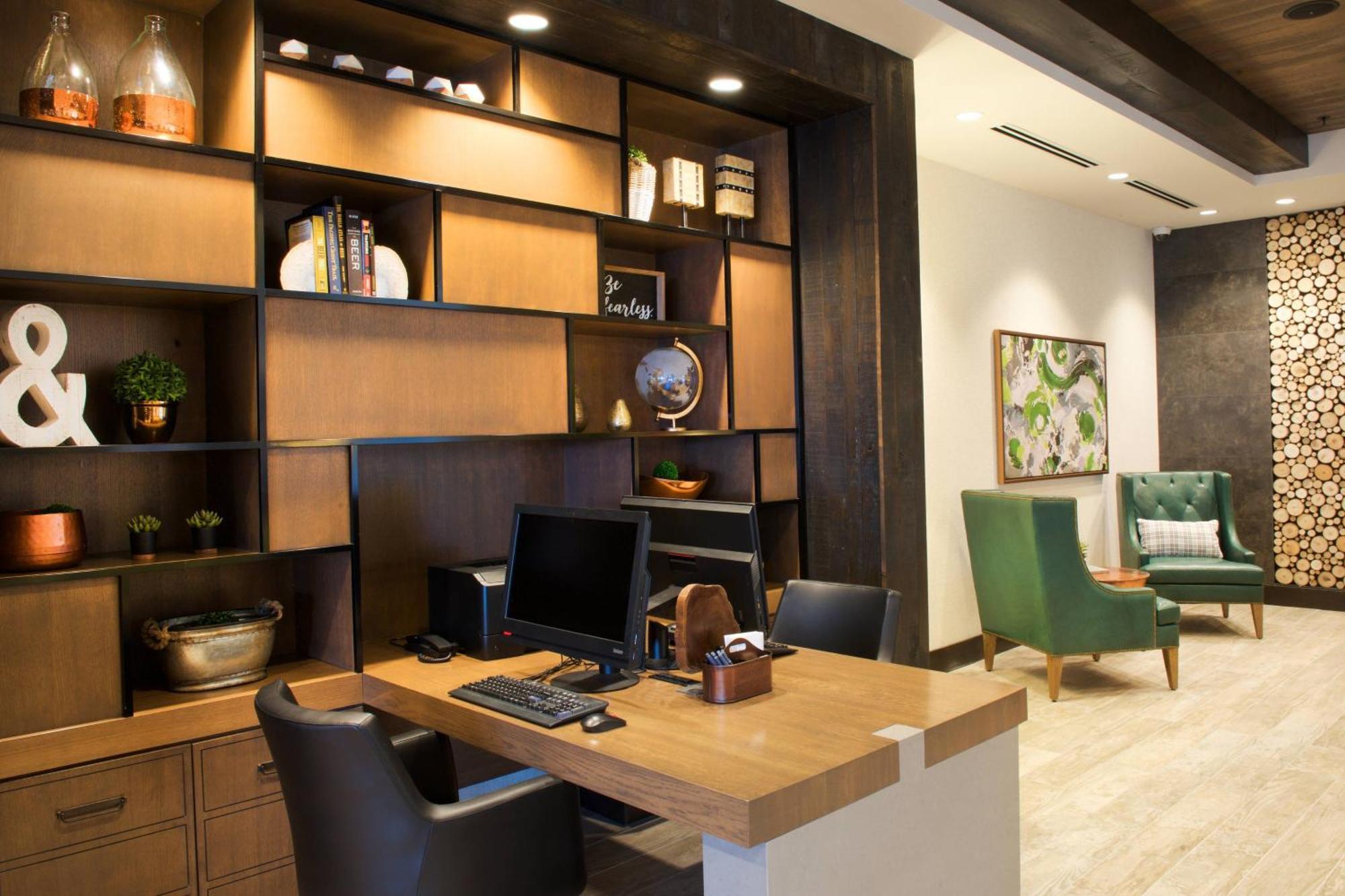 Springhill Suites By Marriott Bend Eksteriør billede