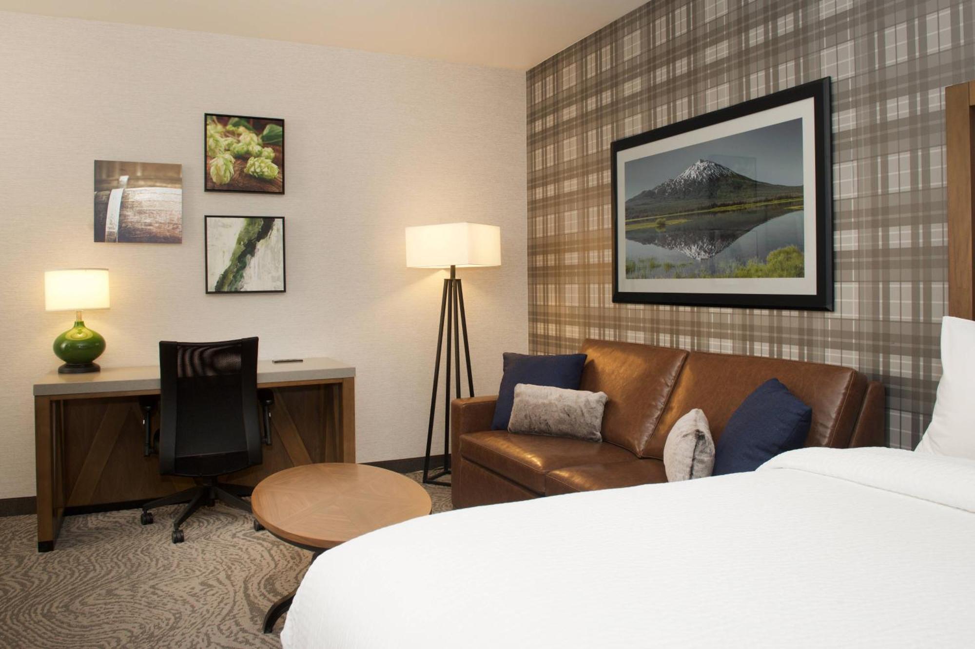 Springhill Suites By Marriott Bend Eksteriør billede